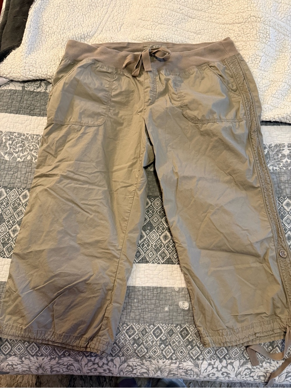 Calvin Klein khaki Ribbed Cotton Capri pants